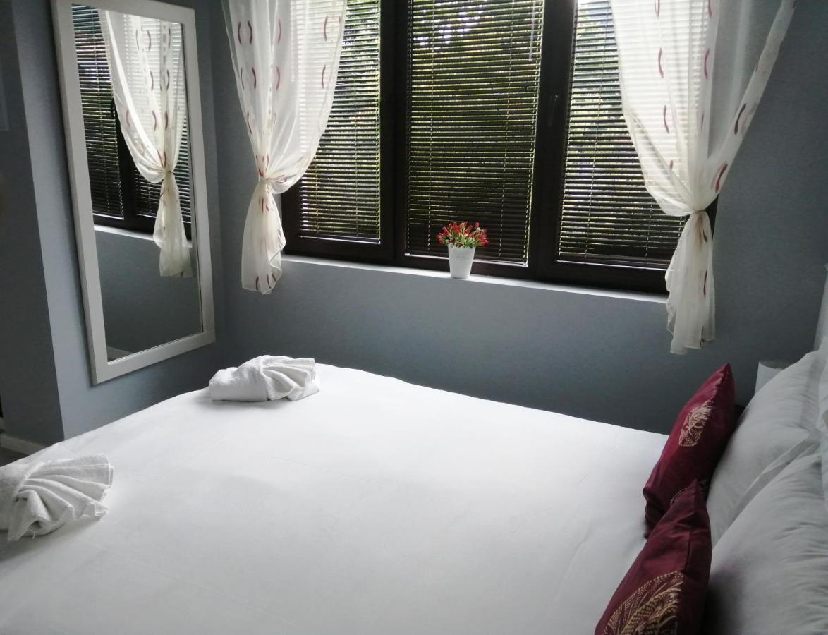 La Piazza Hotel Shumen Luaran gambar